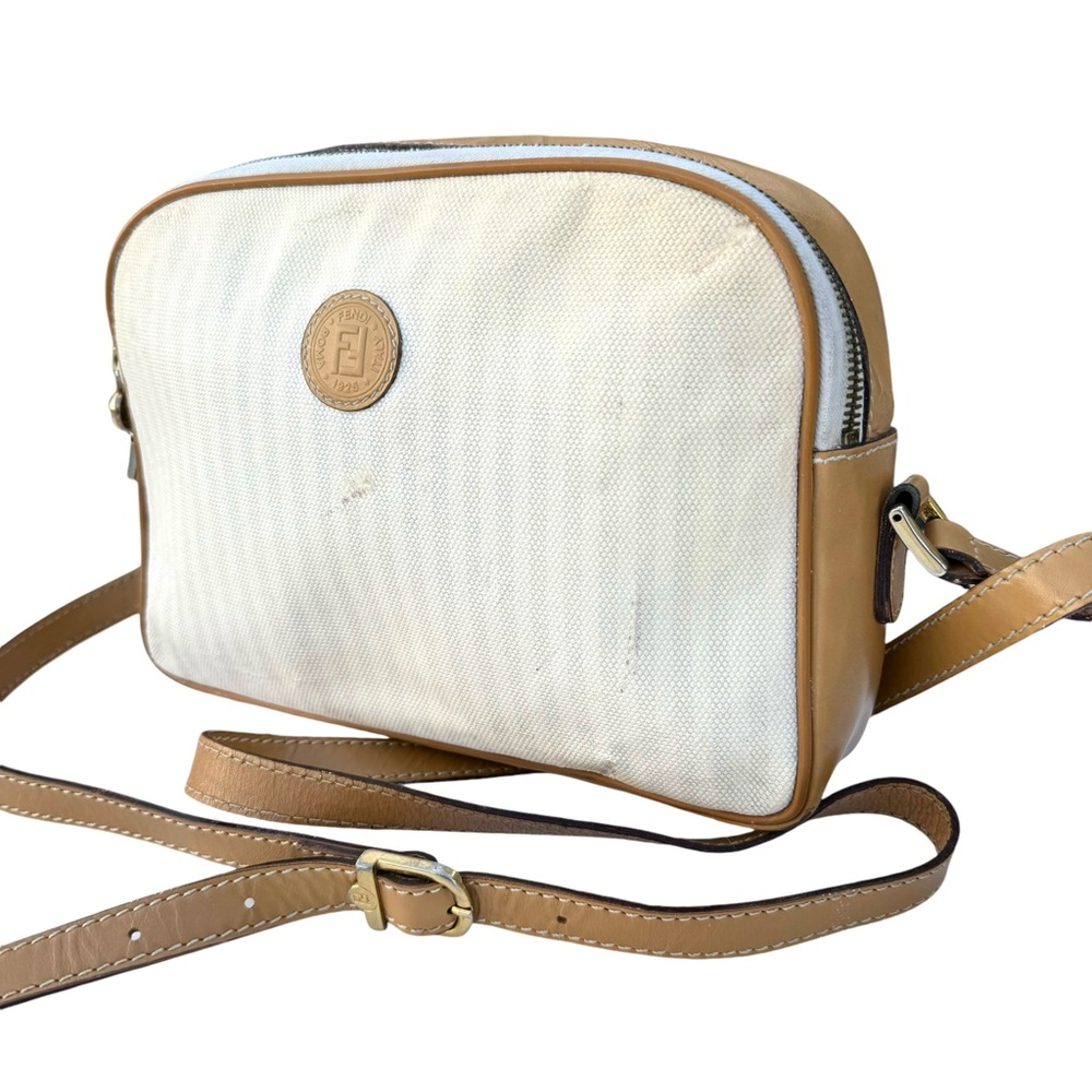 FENDI Vintage Shoulder Bag Crossbody - Picture 3 of 17
